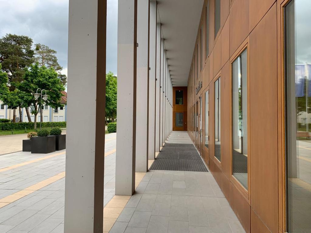 Neue Stillvolle Wohnung Im Steinbach Palais, Ideale Lage 바트 자로 외부 사진