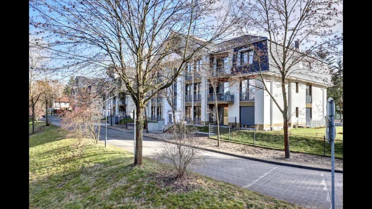 Neue Stillvolle Wohnung Im Steinbach Palais, Ideale Lage 바트 자로 외부 사진